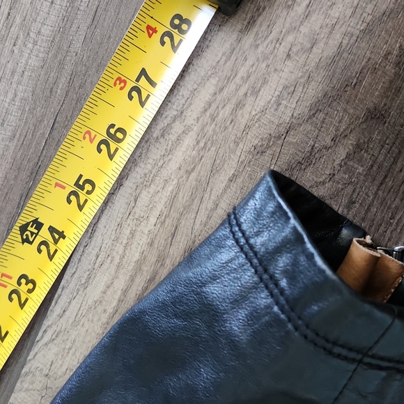 Harley Davidson Leather and Suede Riding Jacket - Picture 17 of 17